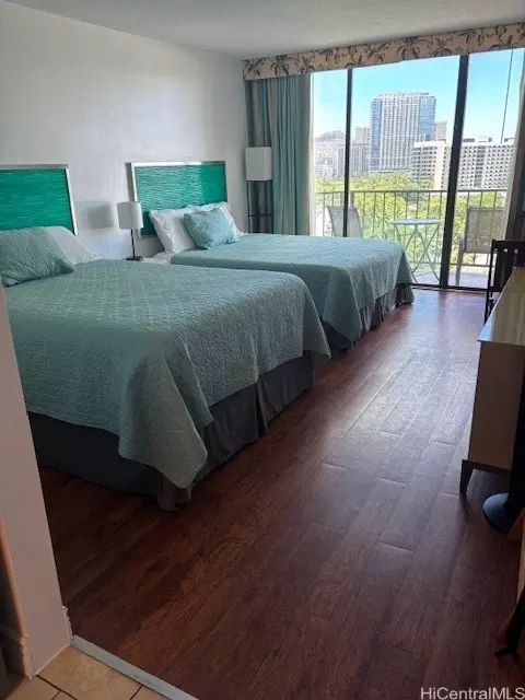 1850 Ala Moana Sts #818, Honolulu, HI 96815