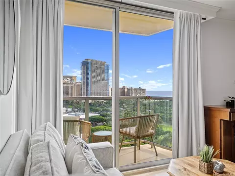 2045 Kalakaua Ave #1209, Honolulu, HI 96815