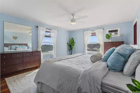 1518 Ala Lani St, Honolulu, HI 96819