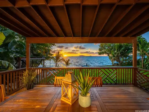 47-849 Kamehameha Hwy, Kaneohe, HI 96744