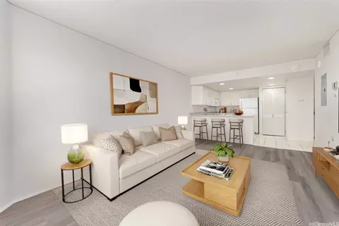 1314 Kalakaua Ave #707, Honolulu, HI 96826