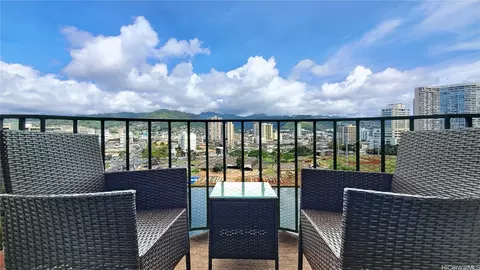 1909 Ala Wai Blvd #1103, Honolulu, HI 96815