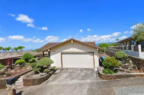 98-1686 Nahele St, Aiea, HI 96701