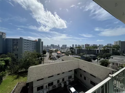 1002 Prospect St #31, Honolulu, HI 96822