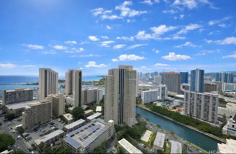 411 Hobron Ln #3904, Honolulu, HI 96815