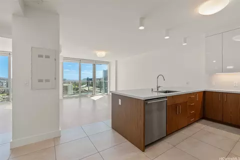 629 Keeaumoku St #3105, Honolulu, HI 96814
