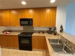 520 Lunalilo Home Rd #8225, Honolulu, HI 96825