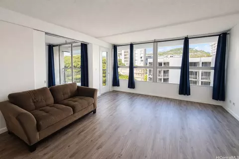 1621 Dole St #402, Honolulu, HI 96822