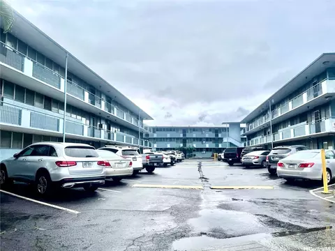 1209 Kokea St #F203, Honolulu, HI 96817