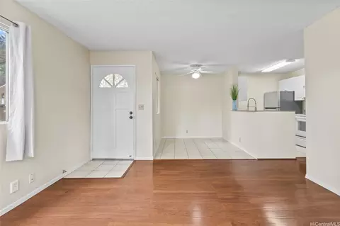 95-510 Wikao St #D102, Mililani, HI 96789
