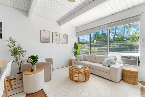 4130 Keanu St #4, Honolulu, HI 96816