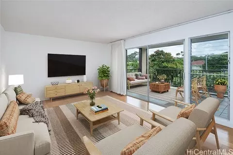 3721 Kanaina Ave #305, Honolulu, HI 96815