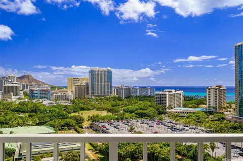 1920 Ala Moana Blvd #2009, Honolulu, HI 96815