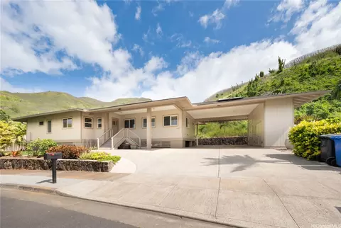1337 Kuuna Pl, Kailua, HI 96734