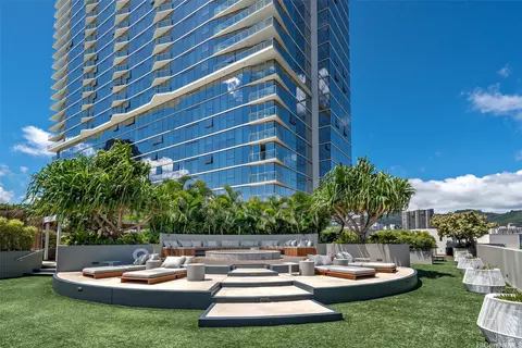 888 Kapiolani Blvd #3009, Honolulu, HI 96813