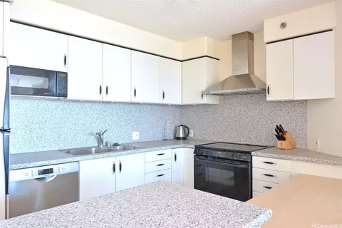 801 S King St #3701, Honolulu, HI 96813