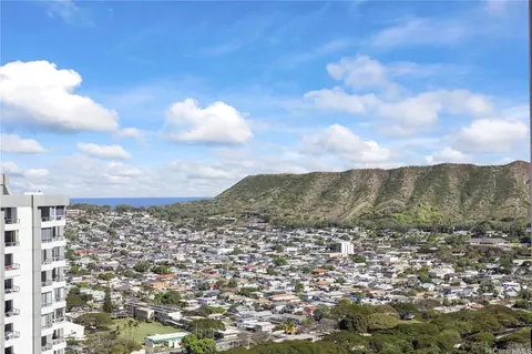 229 Paoakalani Ave #3711, Honolulu, HI 96815