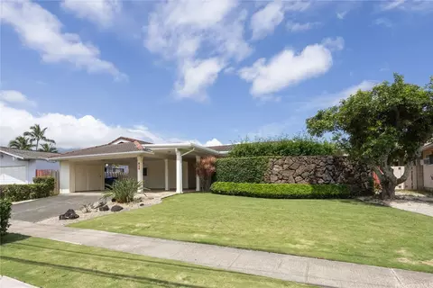 626 Papalani St, Kailua, HI 96734