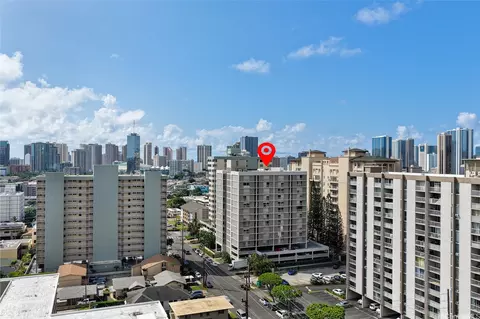 1226 Alexander St #1403, Honolulu, HI 96826