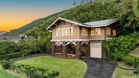 2618 Ferdinand Ave, Honolulu, HI 96822