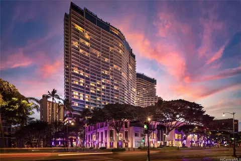 383 Kalaimoku St #3405, Honolulu, HI 96815