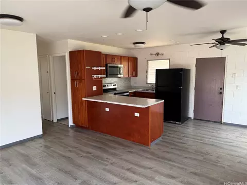 84-1037 Hana St, Waianae, HI 96792