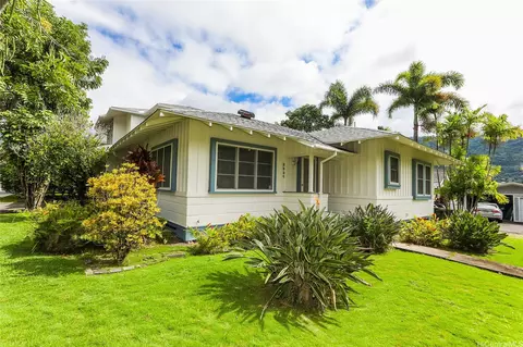 2654 Lowrey Ave, Honolulu, HI 96822