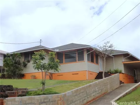 99-942 Lalawai Dr, Aiea, HI 96701