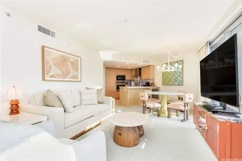 223 Saratoga Rd #1622, Honolulu, HI 96815