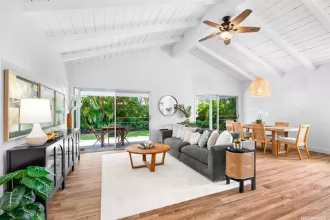 638 Keolu Dr, Kailua, HI 96734
