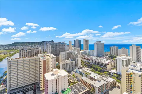 445 Seaside Ave #3511, Honolulu, HI 96815