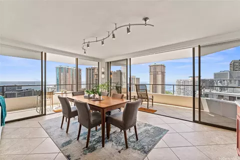 1910 Ala Moana Blvd #29A, Honolulu, HI 96815