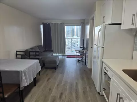 1655 Makaloa St #2204, Honolulu, HI 96814