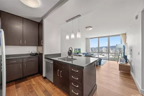 1189 Waimanu St #4008, Honolulu, HI 96814