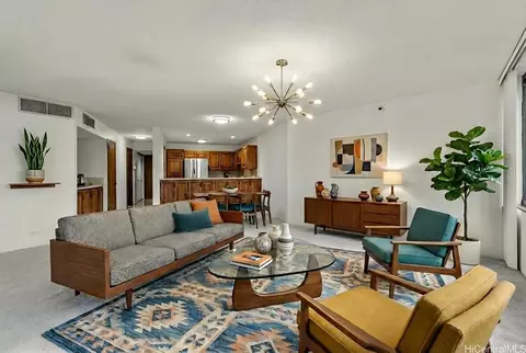 555 Hahaione St #3E, Honolulu, HI 96825