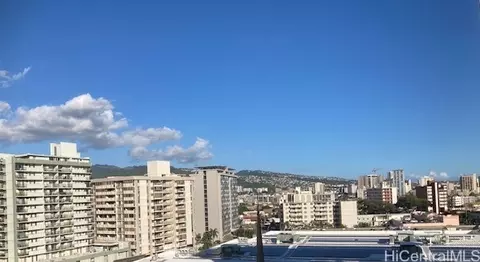 747 Amana St #905, Honolulu, HI 96814