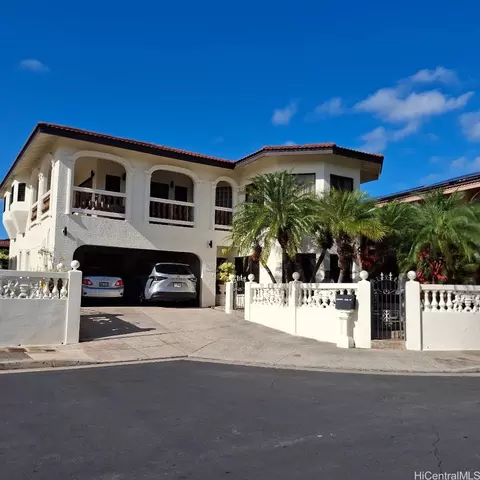94-584 Apii Pl, Waipahu, HI 96797