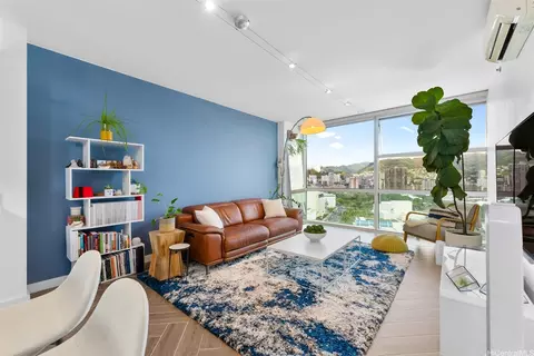 909 Kapiolani Blvd #2405, Honolulu, HI 96814
