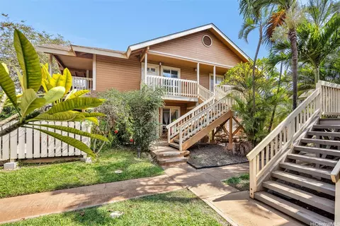 140 Uwapo Rd #53-201, Kihei, HI 96753