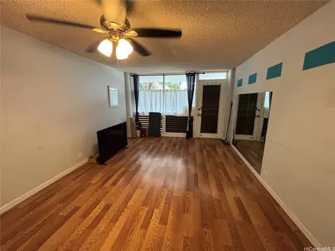 1720 Ala Moana Blvd #304A, Honolulu, HI 96815