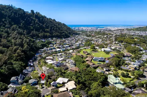 3003 Hoaloha Pl, Honolulu, HI 96817