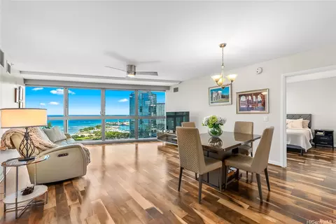 1177 Queen St #3303, Honolulu, HI 96814
