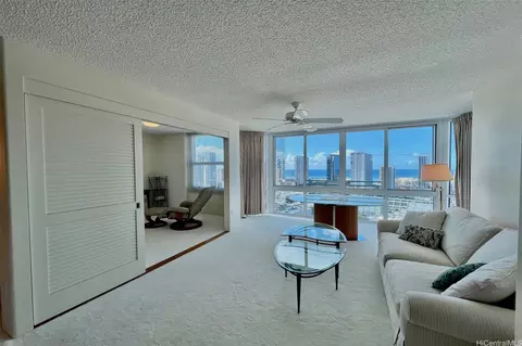 801 S King St #2903, Honolulu, HI 96813