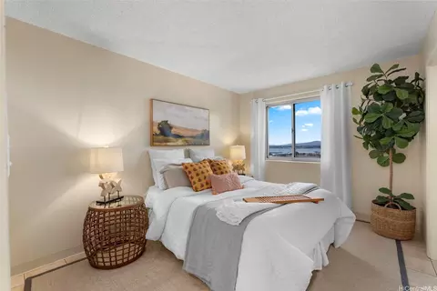 98-1038 Moanalua Rd #1502, Aiea, HI 96701