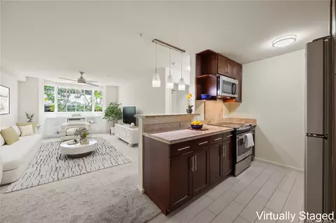 1810 Kaioo Dr #B307, Honolulu, HI 96815