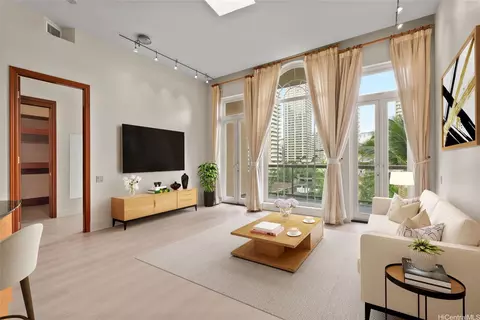 427 Launiu St #505, Honolulu, HI 96815