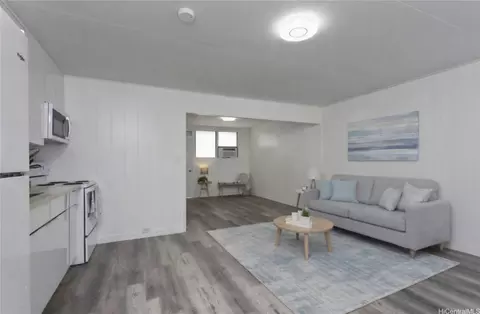 1513 Spreckels St #B-4, Honolulu, HI 96822