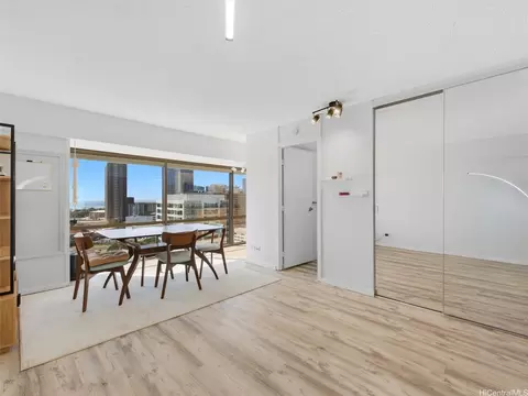 1750 Kalakaua Ave #1903, Honolulu, HI 96826