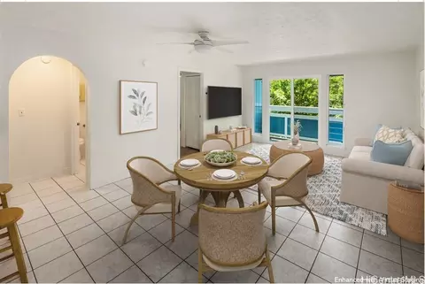 355 Aoloa St #E202, Kailua, HI 96734
