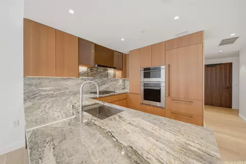 1100 Ala Moana Blvd #2006, Honolulu, HI 96814